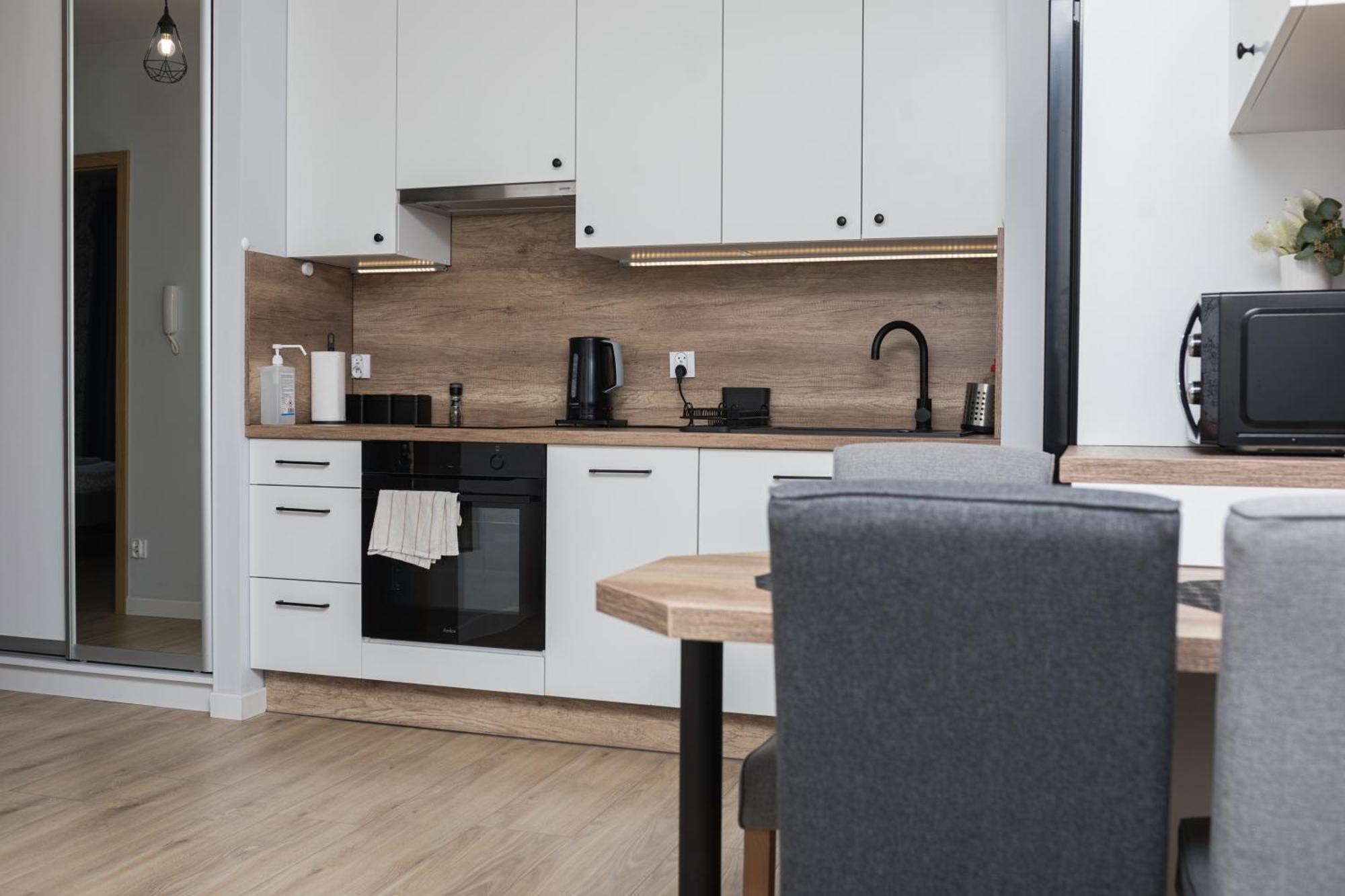 Komfort W Centrum Parking Wroclaw Bagian luar foto