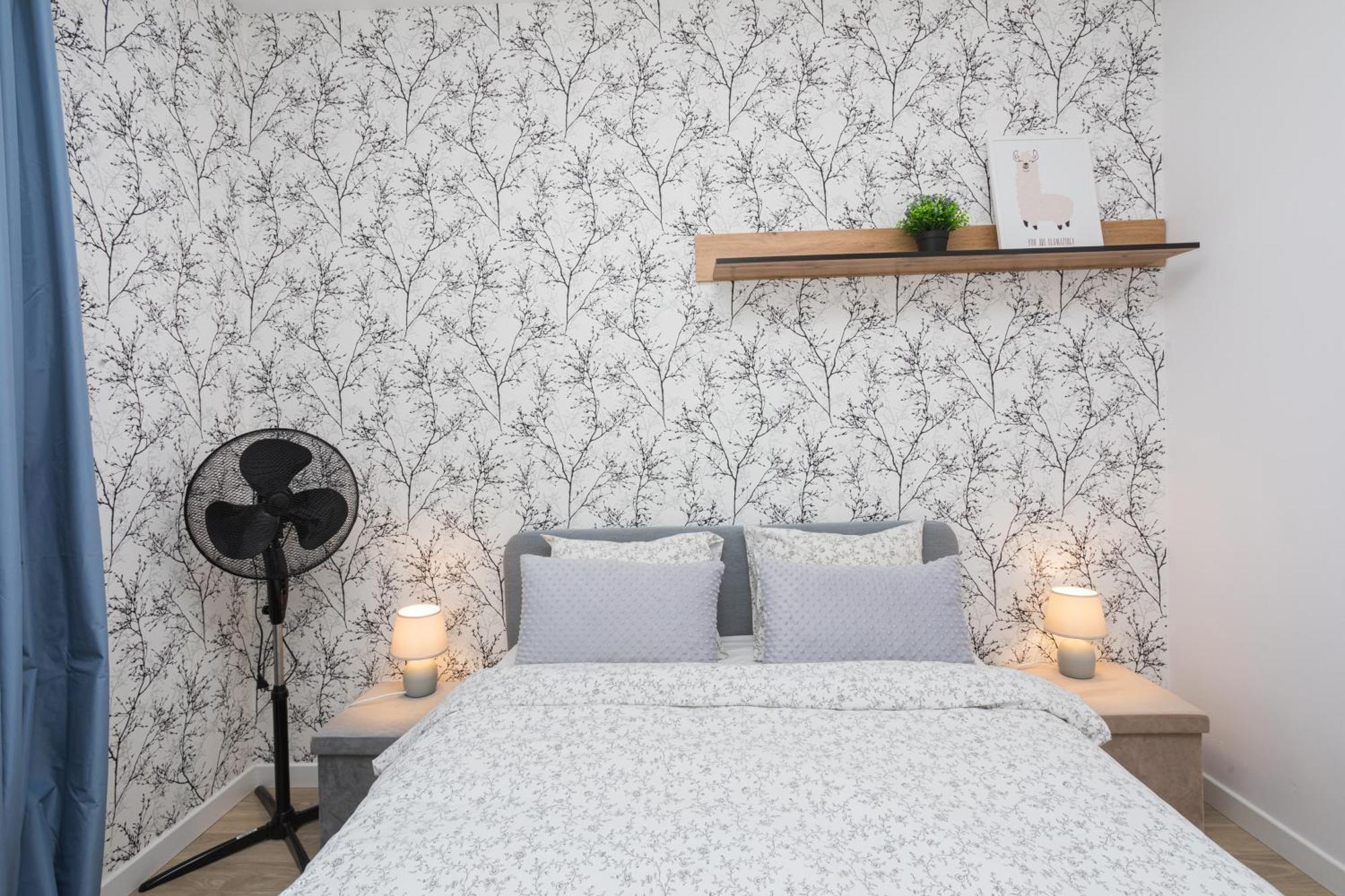 Komfort W Centrum Parking Wroclaw Bagian luar foto